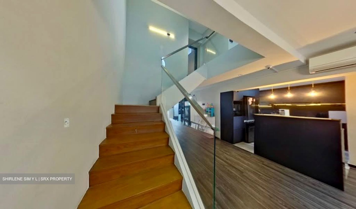 Blk 556 Jurong West Street 42 (Jurong West), HDB Executive #560572221